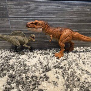 Jurassic World Mattel Dinosaur Action Figure Lot | Set of 2 | Multicolor